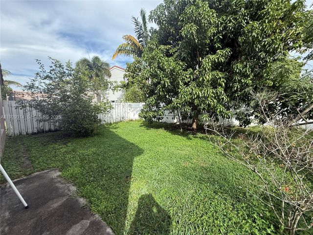 17429 SW 21st Ct, Miramar, FL 33029