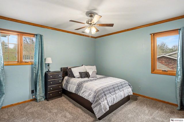 2600 S 77th Place, Lincoln, NE 68506
