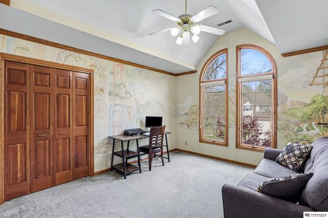 2600 S 77th Place, Lincoln, NE 68506