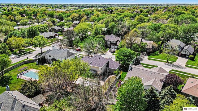 2600 S 77th Place, Lincoln, NE 68506