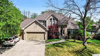 2600 S 77th Place, Lincoln, NE 68506