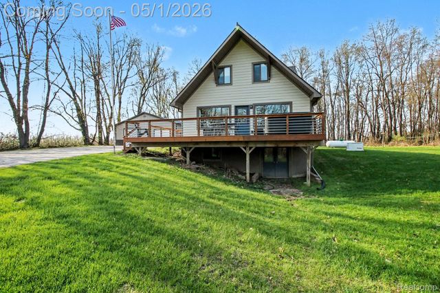 6225 W Lovejoy Road, Conway Township, MI 48418