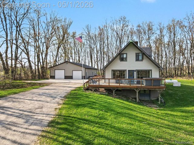 6225 W Lovejoy Road, Conway Township, MI 48418