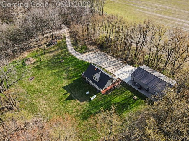 6225 W Lovejoy Road, Conway Township, MI 48418