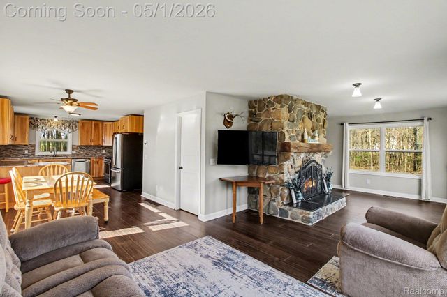 6225 W Lovejoy Road, Conway Township, MI 48418