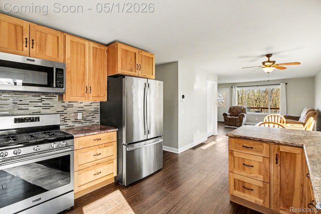 6225 W Lovejoy Road, Conway Township, MI 48418