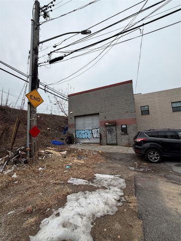 70-42 48th Avenue, Woodside, NY 11377