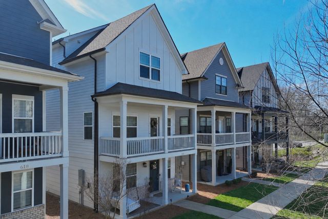 616 Parkvue Place Dr, Nashville, TN 37221