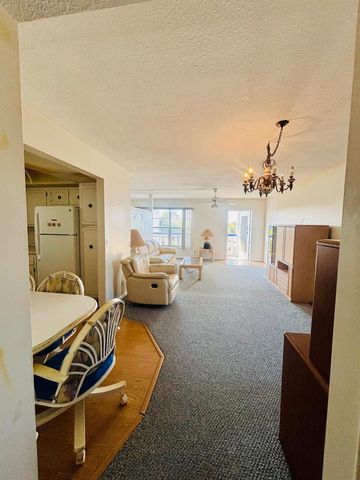 401 Greenbrier A, West Palm Beach, FL 33411