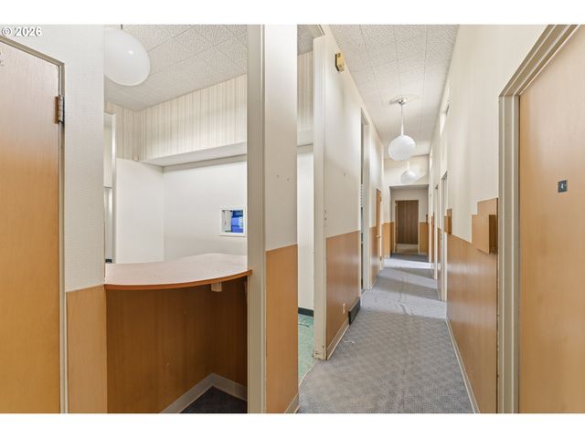 4536 Ne 102ND Ave, Portland, OR 97220