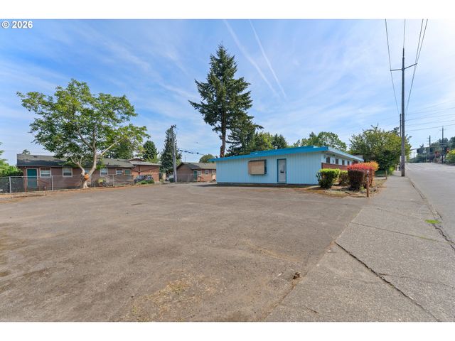 4536 Ne 102ND Ave, Portland, OR 97220