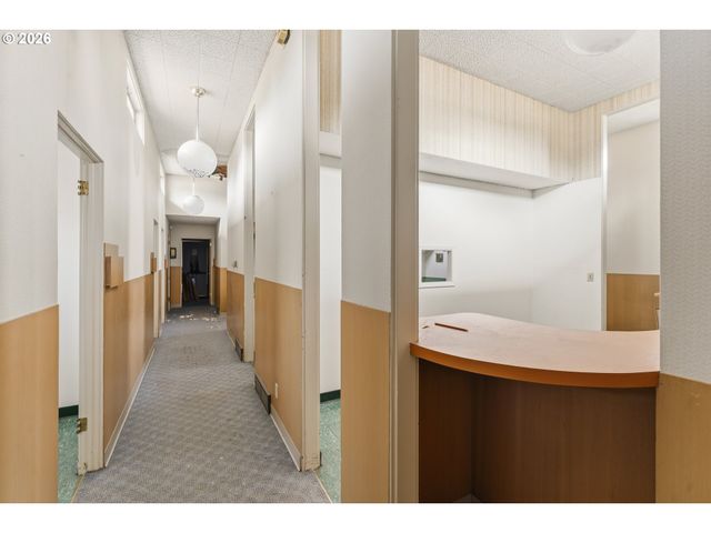 4536 Ne 102ND Ave, Portland, OR 97220