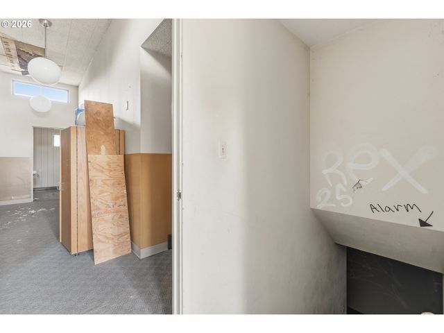 4536 Ne 102ND Ave, Portland, OR 97220