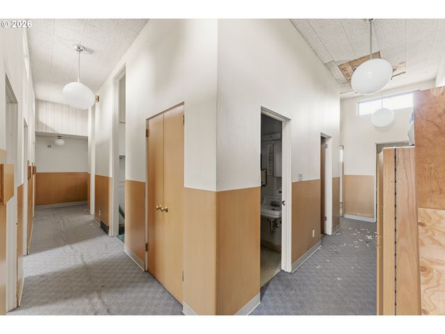 4536 Ne 102ND Ave, Portland, OR 97220