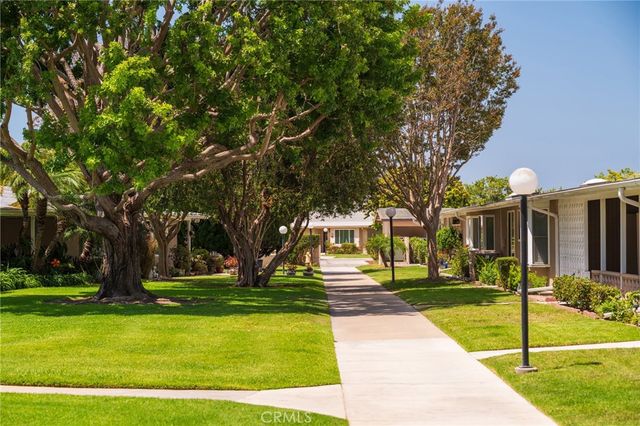1460 Pelham Road 106G, Seal Beach, CA 90740