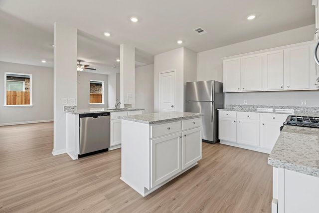 8914 Ice Quartz Drive, Iowa Colony, TX 77583