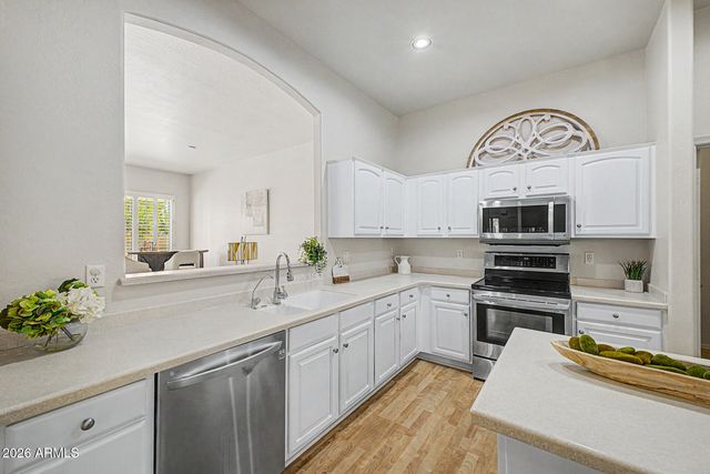 9711 E GLENCOVE Circle, Mesa, AZ 85207