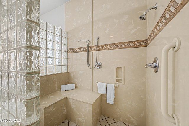 9711 E GLENCOVE Circle, Mesa, AZ 85207