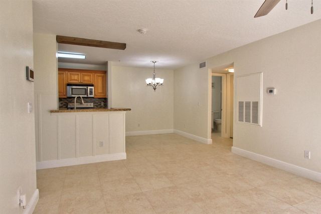 7667 N Wickham Road 506, Melbourne, FL 32940