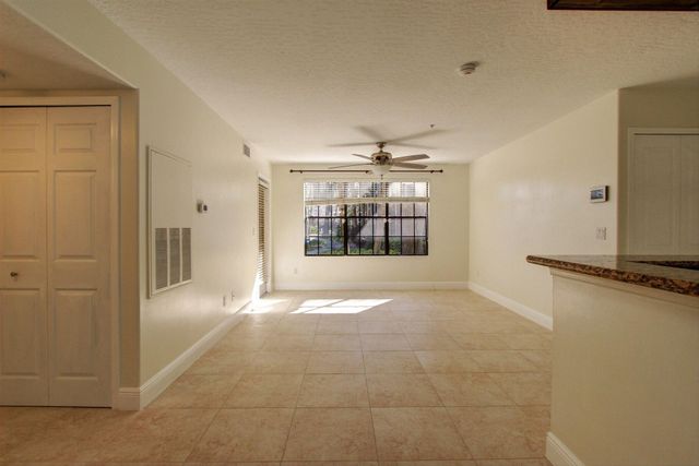 7667 N Wickham Road 506, Melbourne, FL 32940