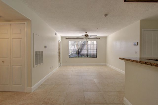 7667 N Wickham Road 506, Melbourne, FL 32940