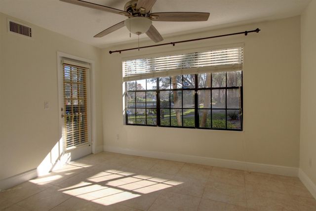 7667 N Wickham Road 506, Melbourne, FL 32940