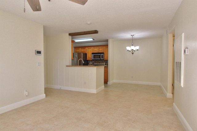 7667 N Wickham Road 506, Melbourne, FL 32940