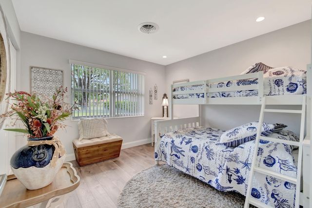 302 Venice Drive, Boynton Beach, FL 33426