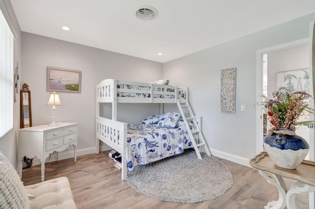 302 Venice Drive, Boynton Beach, FL 33426