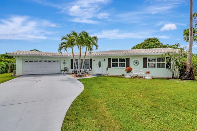 302 Venice Drive, Boynton Beach, FL 33426