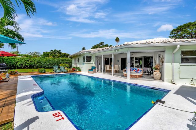 302 Venice Drive, Boynton Beach, FL 33426