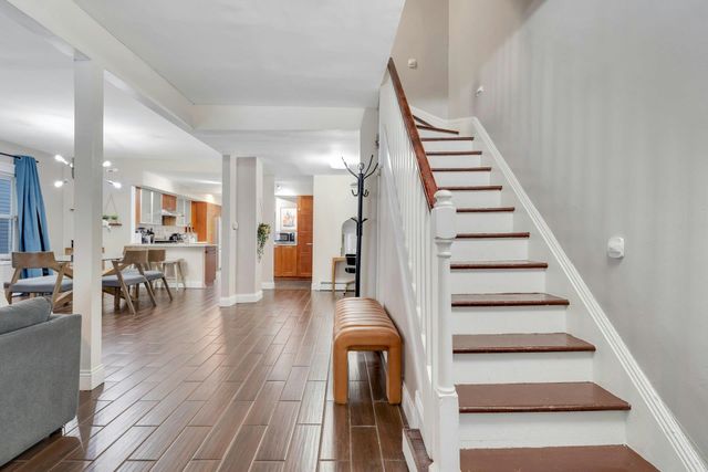 31 72ND ST, North Bergen, NJ 07047
