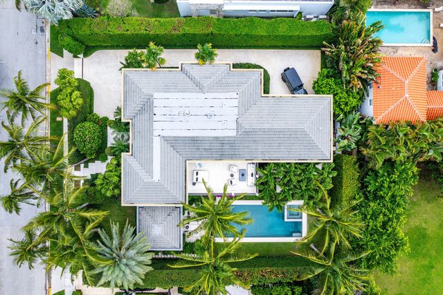 232 Seabreeze Avenue, Palm Beach, FL 33480