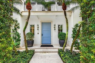 232 Seabreeze Avenue, Palm Beach, FL 33480