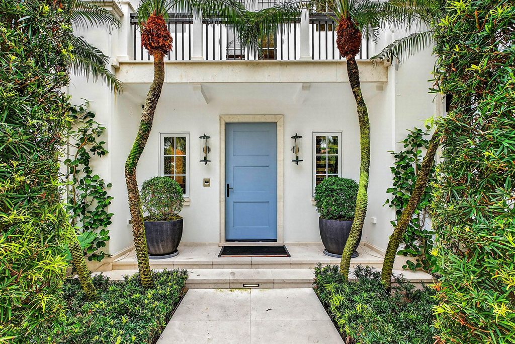 232 Seabreeze Avenue, Palm Beach, FL 33480