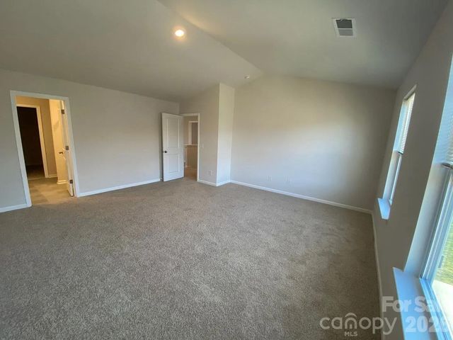 196 Marathon Lane, Candler, NC 28715