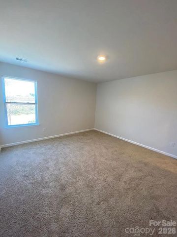 196 Marathon Lane, Candler, NC 28715