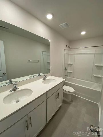 196 Marathon Lane, Candler, NC 28715