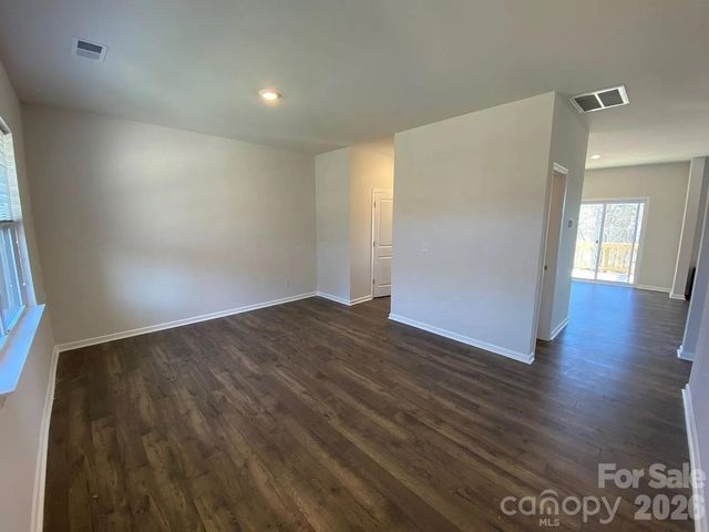 196 Marathon Lane, Candler, NC 28715