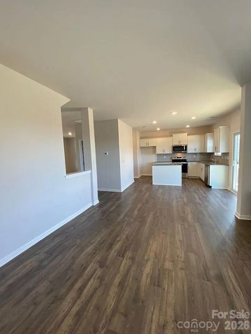 196 Marathon Lane, Candler, NC 28715