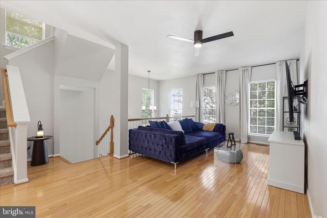 4400 TORRENCE PL, Woodbridge, VA 22193