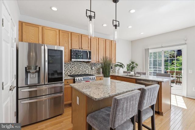 4400 TORRENCE PL, Woodbridge, VA 22193