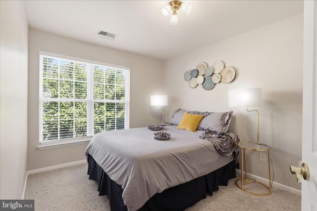 4400 TORRENCE PL, Woodbridge, VA 22193