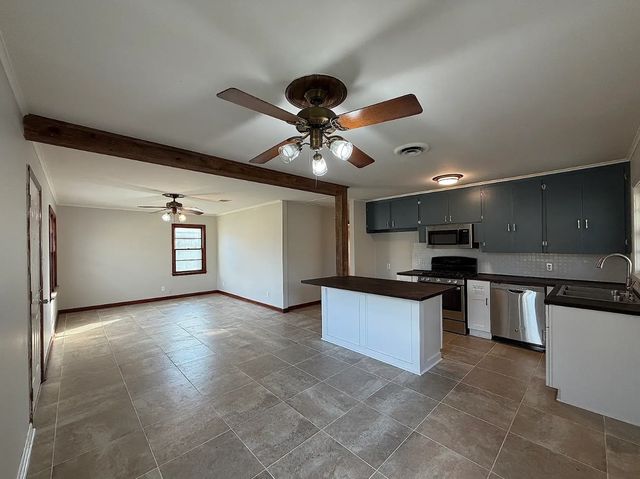 3934 Fairfax Avenue, Shreveport, LA 71108