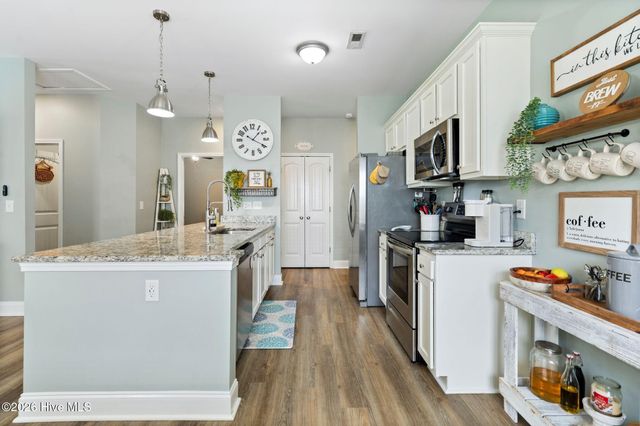 1001 Dan Owen Drive, Hampstead, NC 28443