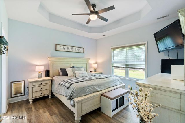 1001 Dan Owen Drive, Hampstead, NC 28443