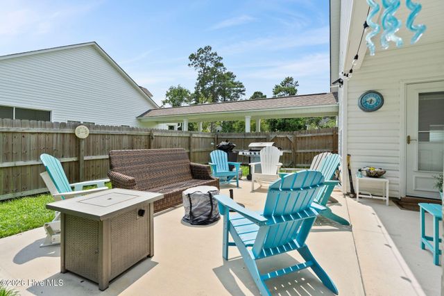 1001 Dan Owen Drive, Hampstead, NC 28443