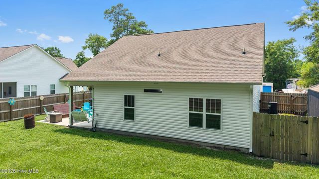 1001 Dan Owen Drive, Hampstead, NC 28443