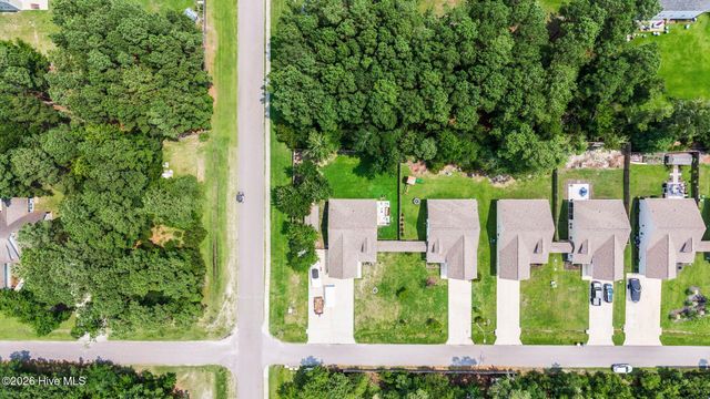 1001 Dan Owen Drive, Hampstead, NC 28443