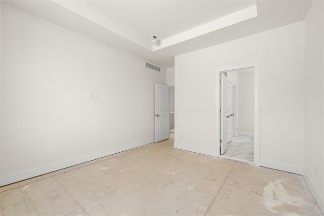 31610 Beaver Circle, New Boston, MI 48164